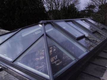 Mrs G, Stockton Heath, Manchester : Installation of our HWL roof lantern. Electric roof vents , glazed with Celsius one units . U value 1